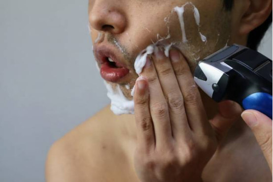 Compact Foil Shaver