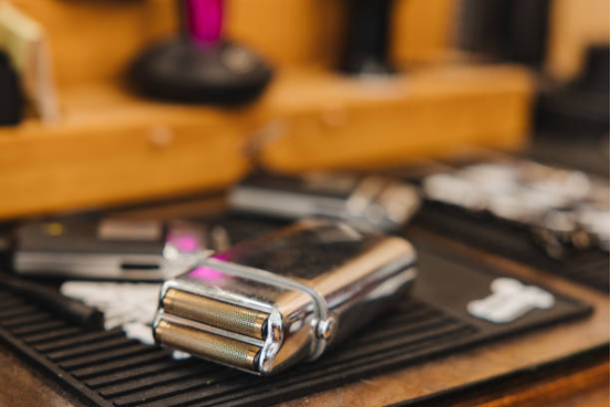Foil Shaver with Floating Head Technology